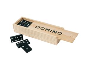 Игра Домино в дървена кутия